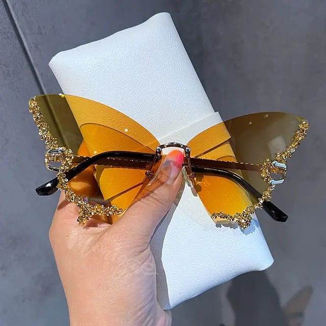 Lunettes de soleil papillon en diamant