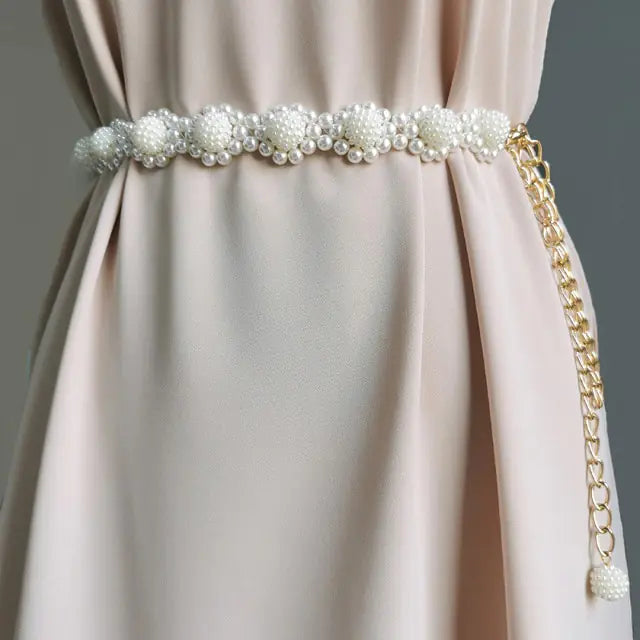 Elegant Pearl Chain Belt