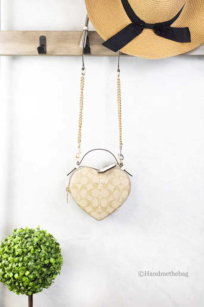 Coach - Heart Chalk Coated Canvas