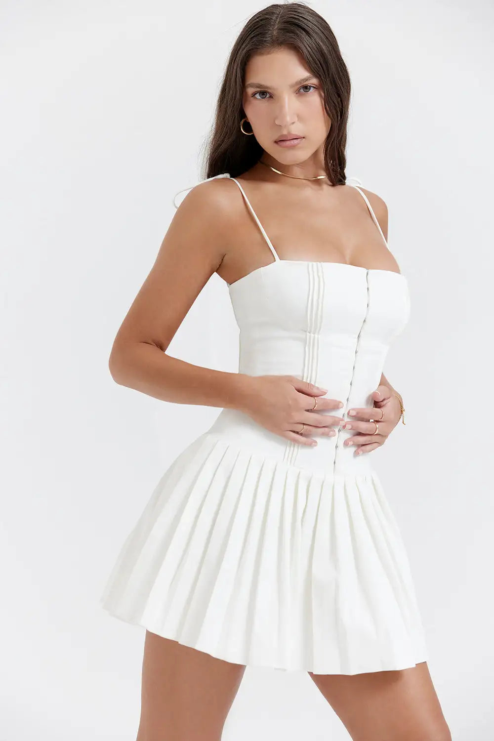 Robe plissée blanche