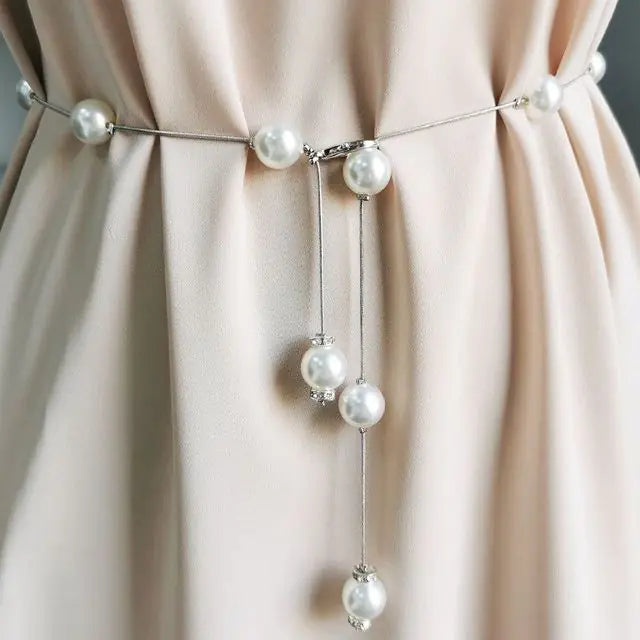 Elegant Pearl Chain Belt